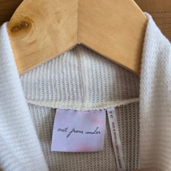 Urban Outfitters Out From Under Waffle Turtleneck Ivory Scalloped Crop Top M - Picture 4 of 5